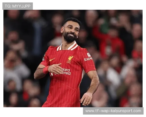 萨拉赫底线倒三角回做,利物浦轻松推射得分 萨拉赫底线倒三角回做,利物浦轻松推射得分